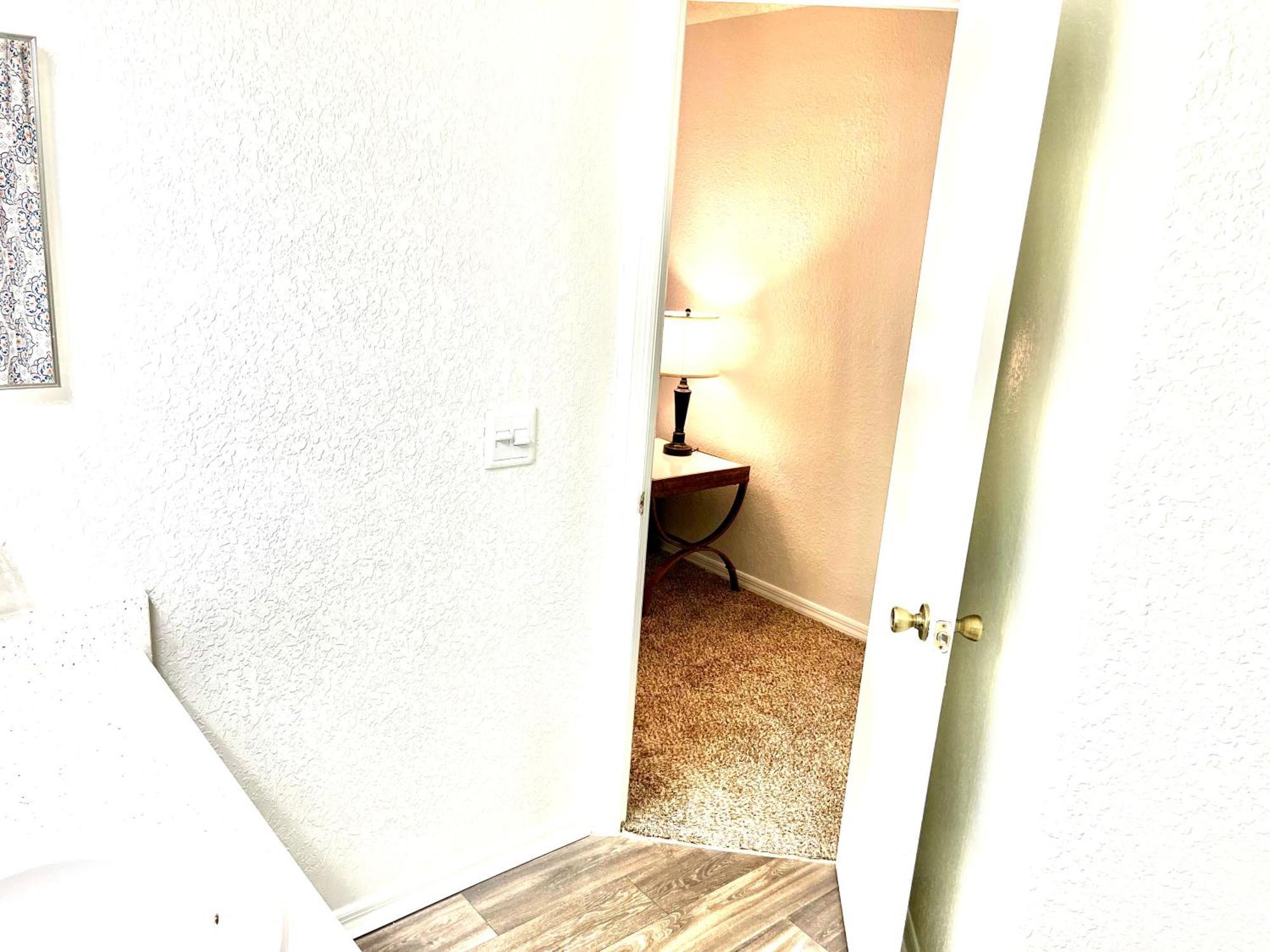 Daytona 2 Bed Apartment 10 Minutes To Beach With Balcony Port Orange Zewnętrze zdjęcie