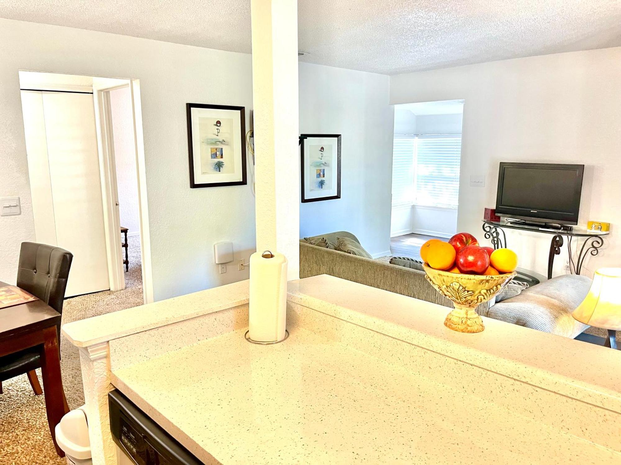 Daytona 2 Bed Apartment 10 Minutes To Beach With Balcony Port Orange Zewnętrze zdjęcie
